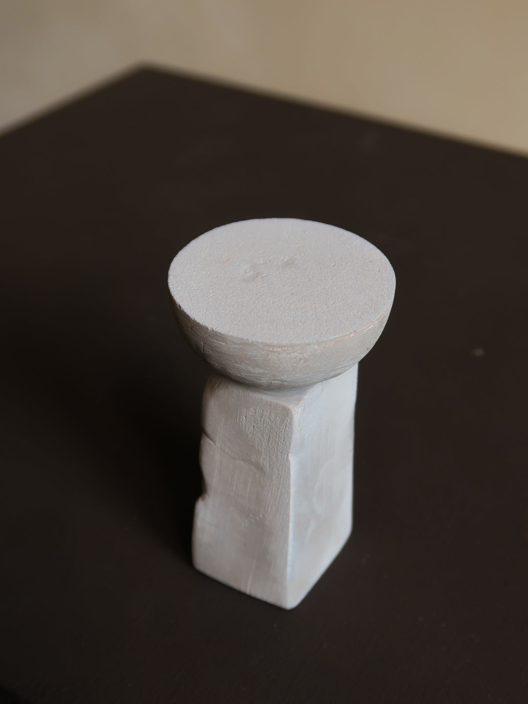 Hand-sculpted Vessel Oil Diffuser | TOBACCO CEDAR