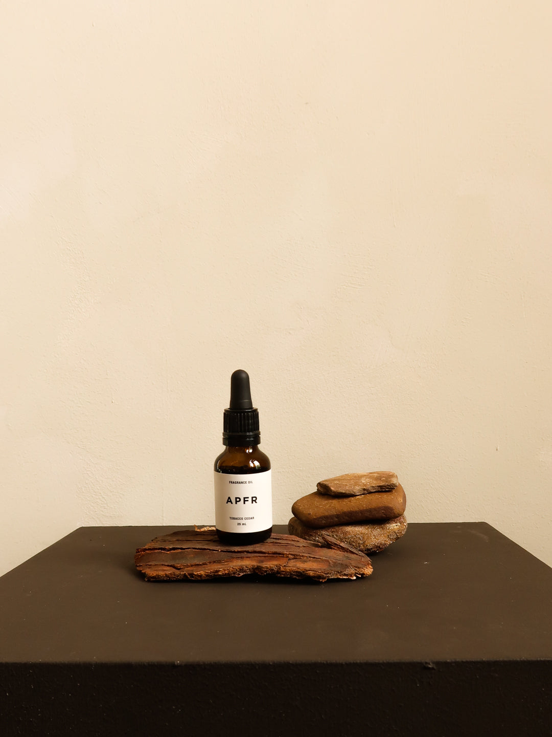 Fragrance Oil Refill | TOBACCO CEDAR