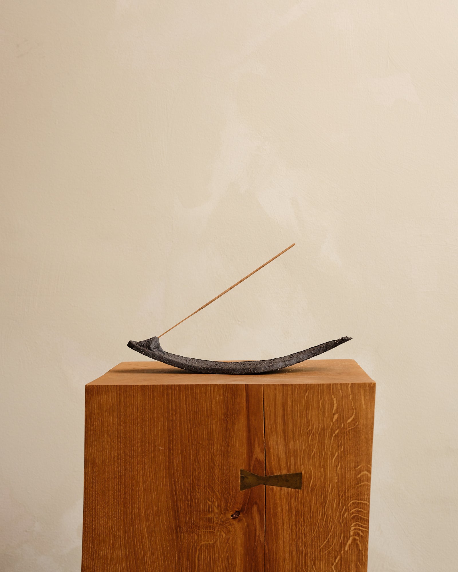 MIZU Incense Holder with Brush