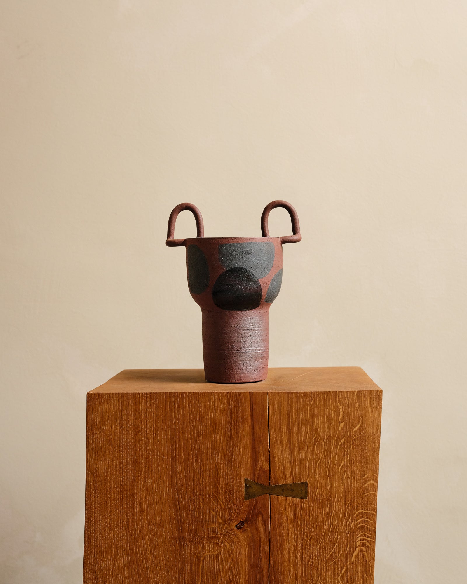 AMPHORA Vessel 016