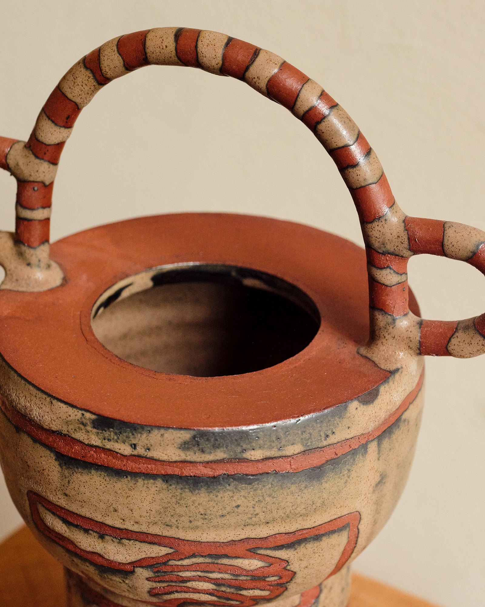 AMPHORA The Man | ANDREA TSANG ⨉ Josefin Tolstoy