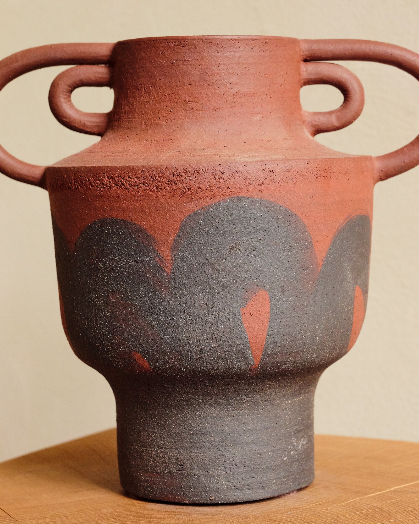 AMPHORA Vessel 017