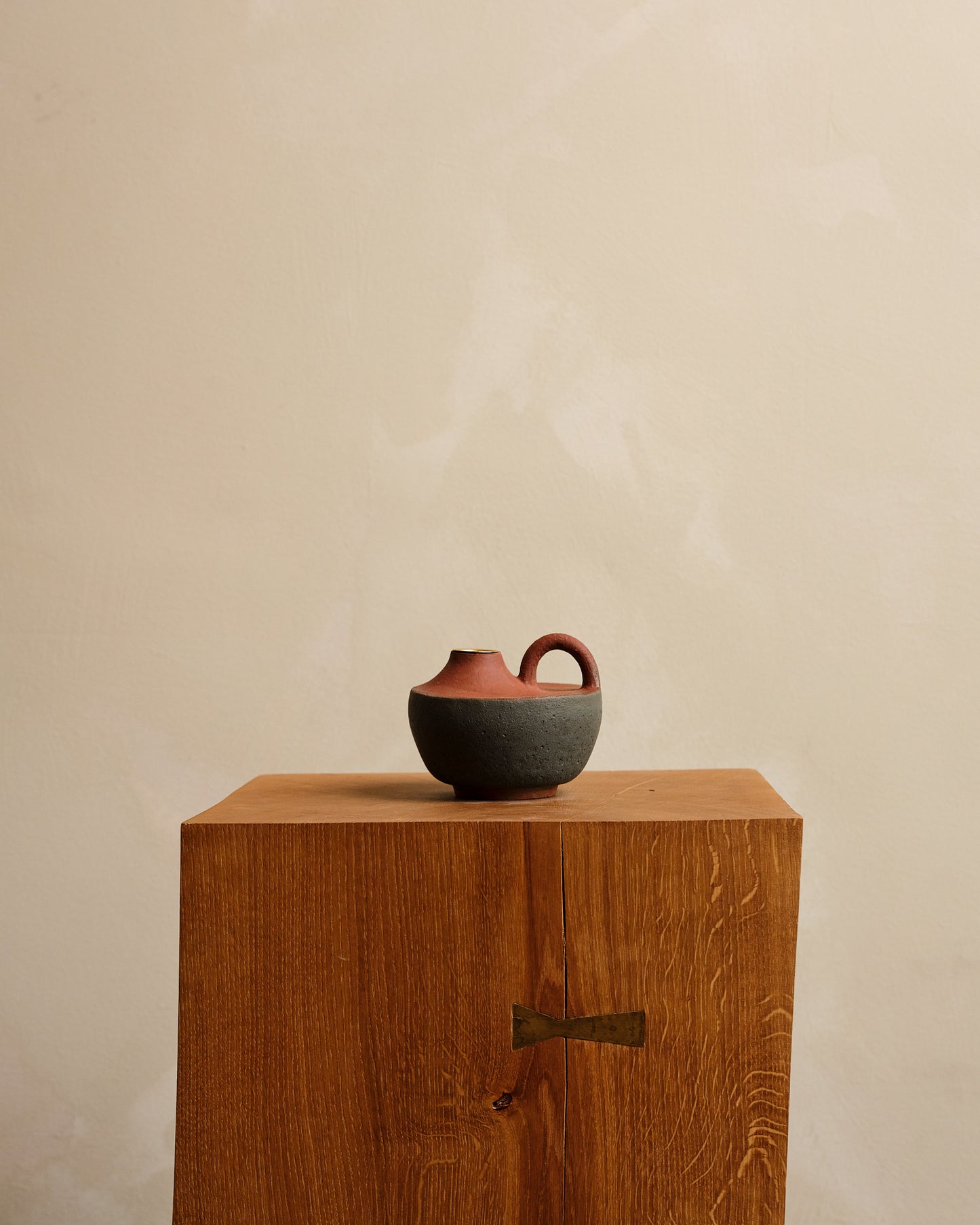 AMPHORA 'The Vase'