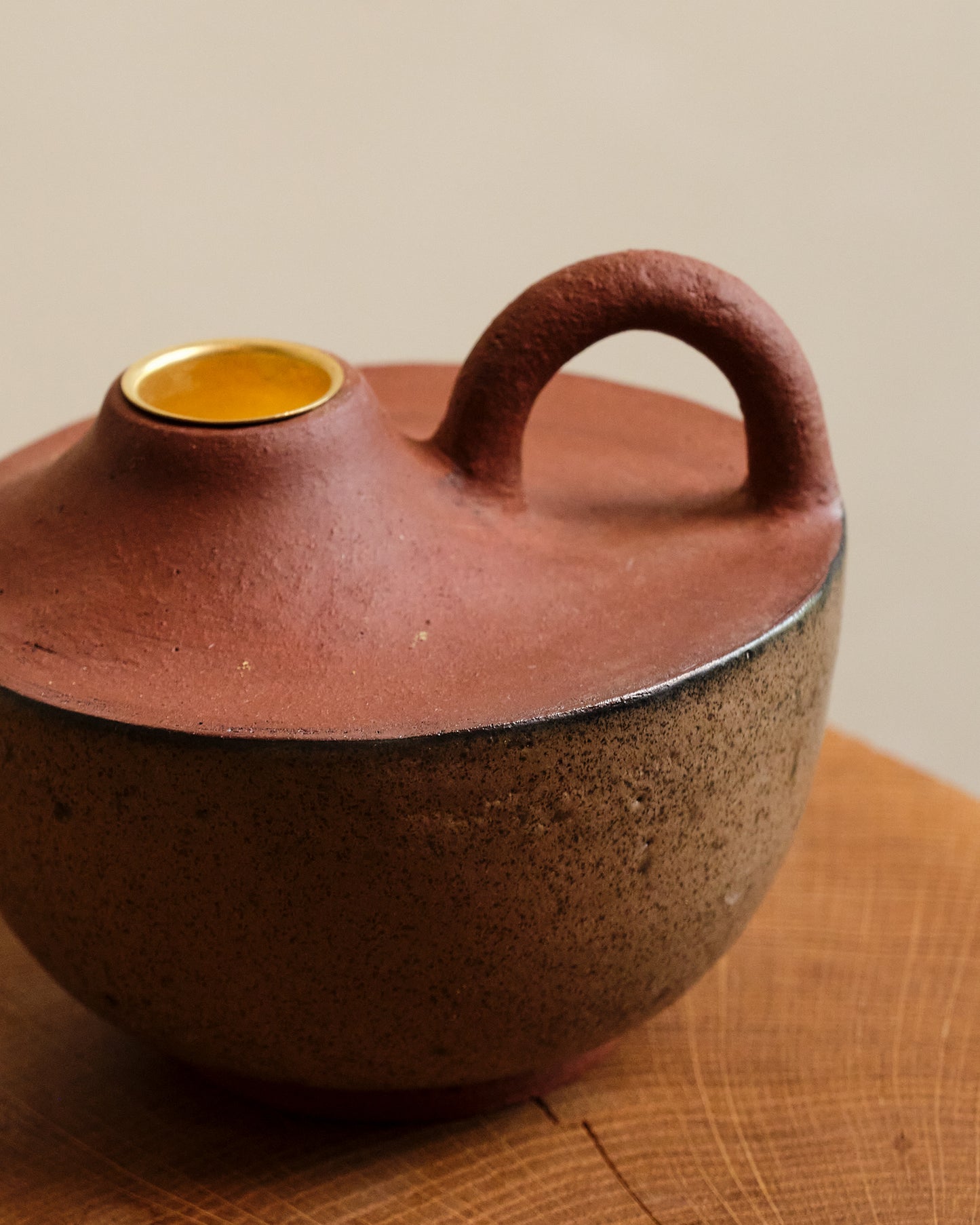 AMPHORA 'The Vase'